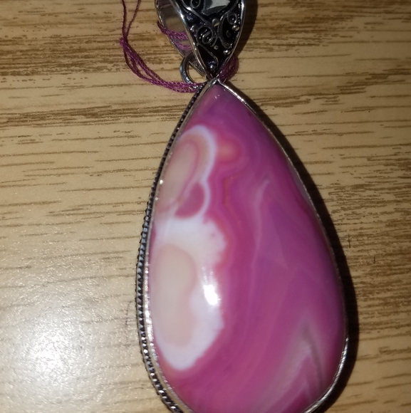 New Pink banded agate pendant Large - Picture 5 of 7